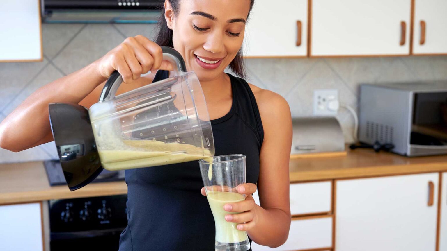 4 Reasons Why Meal Replacement Shakes Are a Great Way to Start the Day